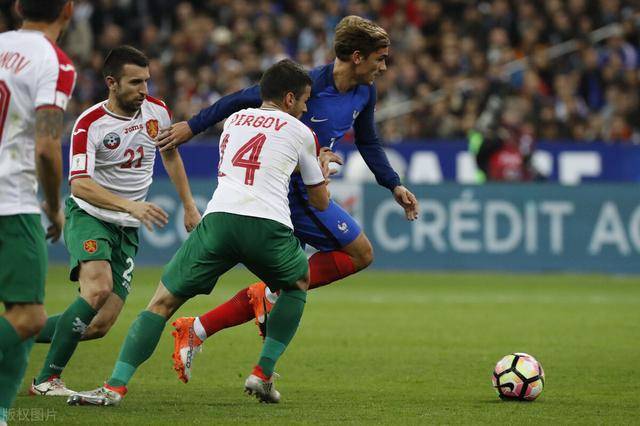 关于尼斯客场击败斯特拉斯堡,保持领先位置的信息 关于尼斯客场击败斯特拉斯堡,保持领先位置的信息