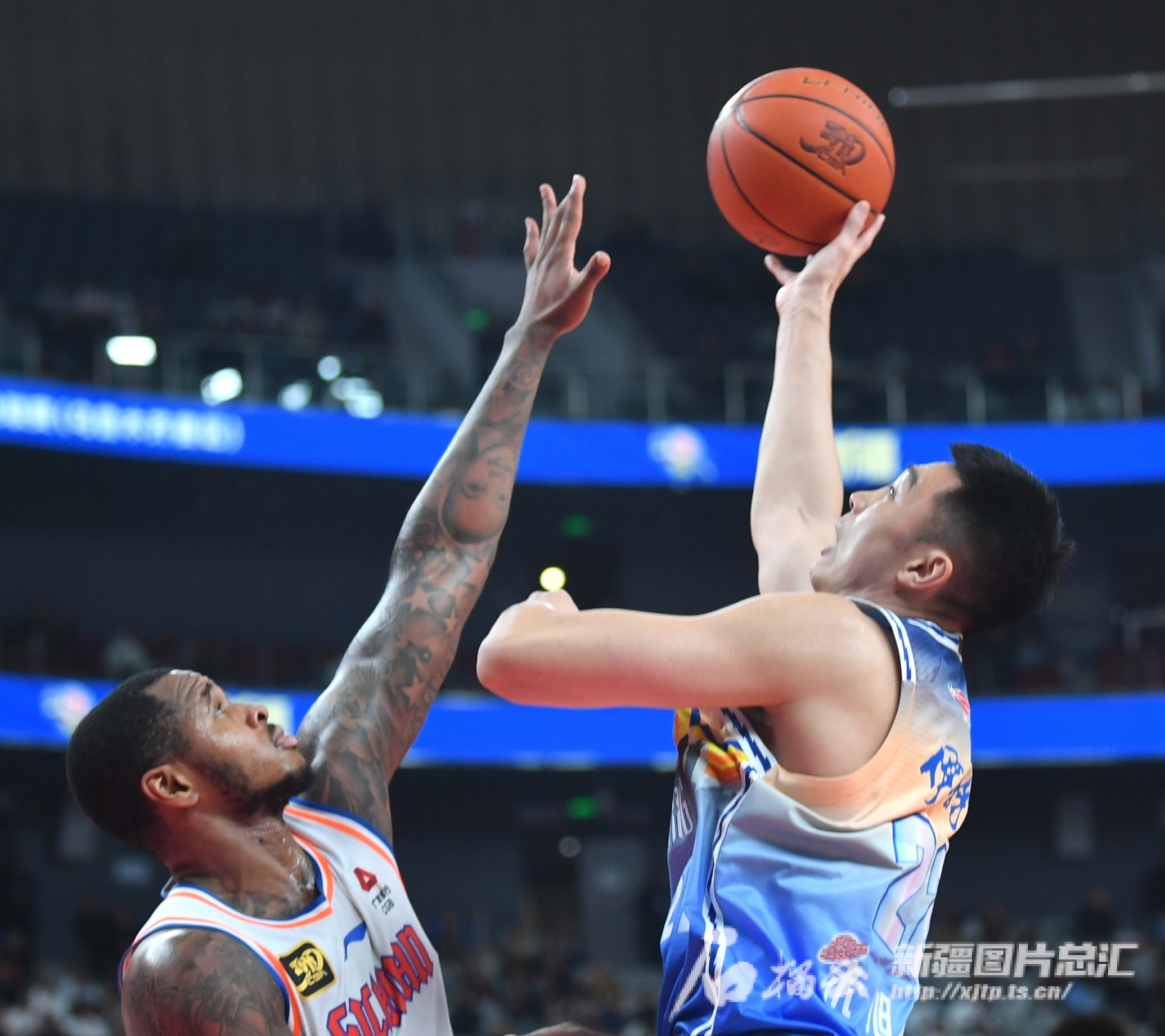 包含四川队在比赛中战胜对手,夺得胜利的词条 包含四川队在比赛中战胜对手,夺得胜利的词条