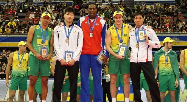 关于传奇回归!老将复出再战球场!的信息 关于传奇回归!老将复出再战球场!的信息