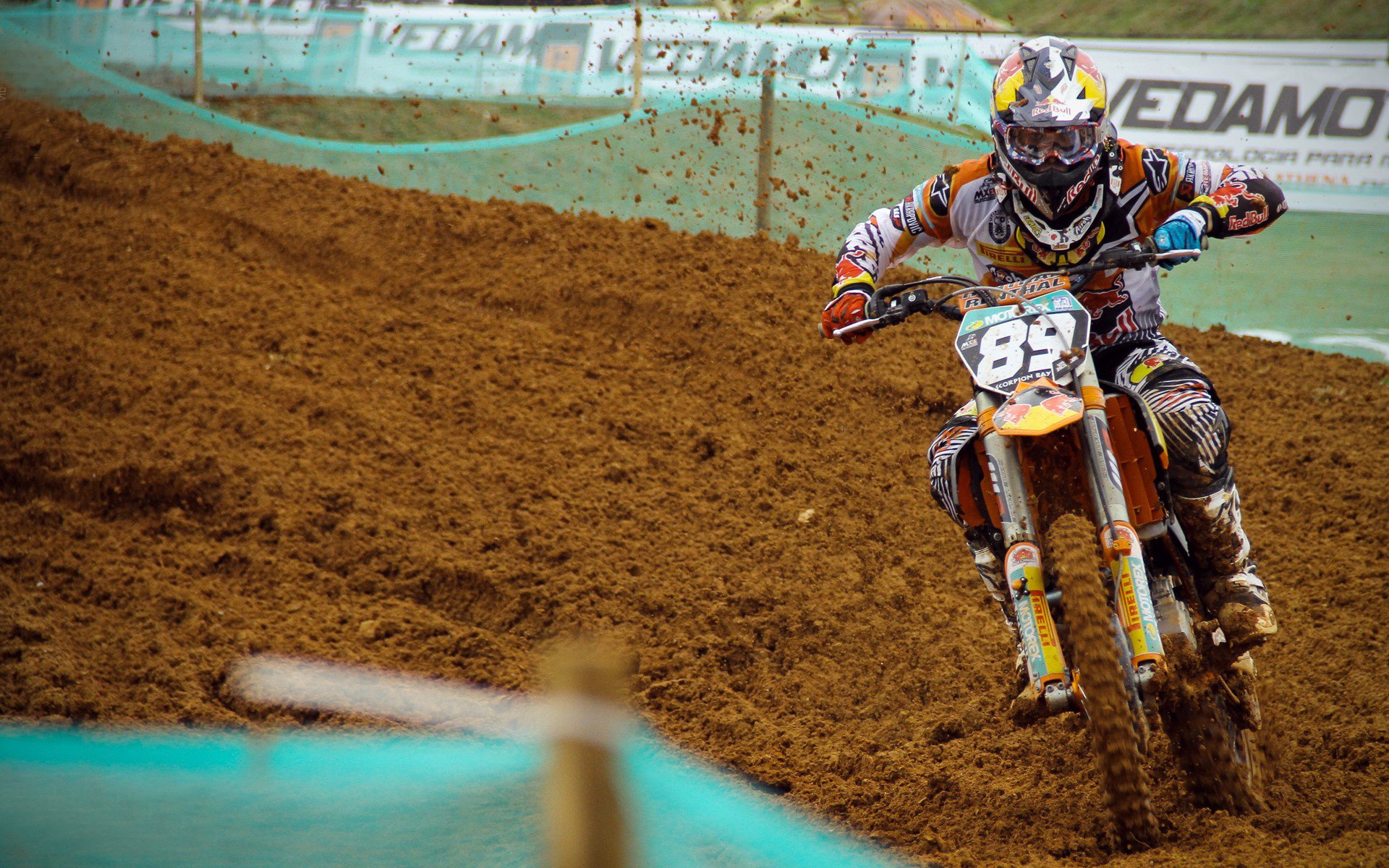 雷速体育下载-利拉德惊艳四座，掘金轻取福建队背后的战术密码