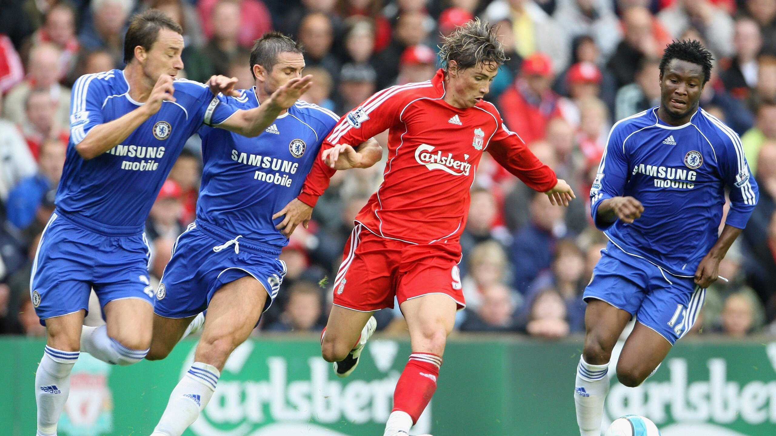 逆转与统治，从绿茵场到乒乓台的双重奏